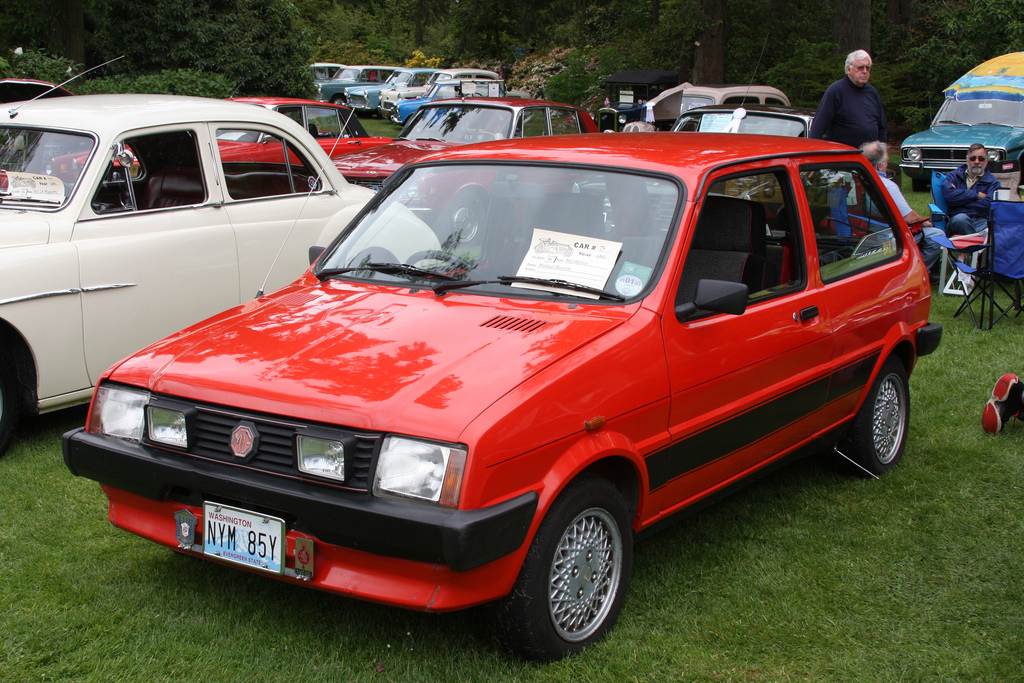 v8 metro