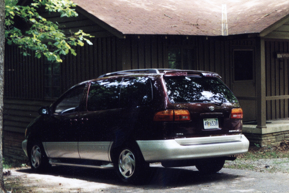 1998 Toyota sienna gas mileage