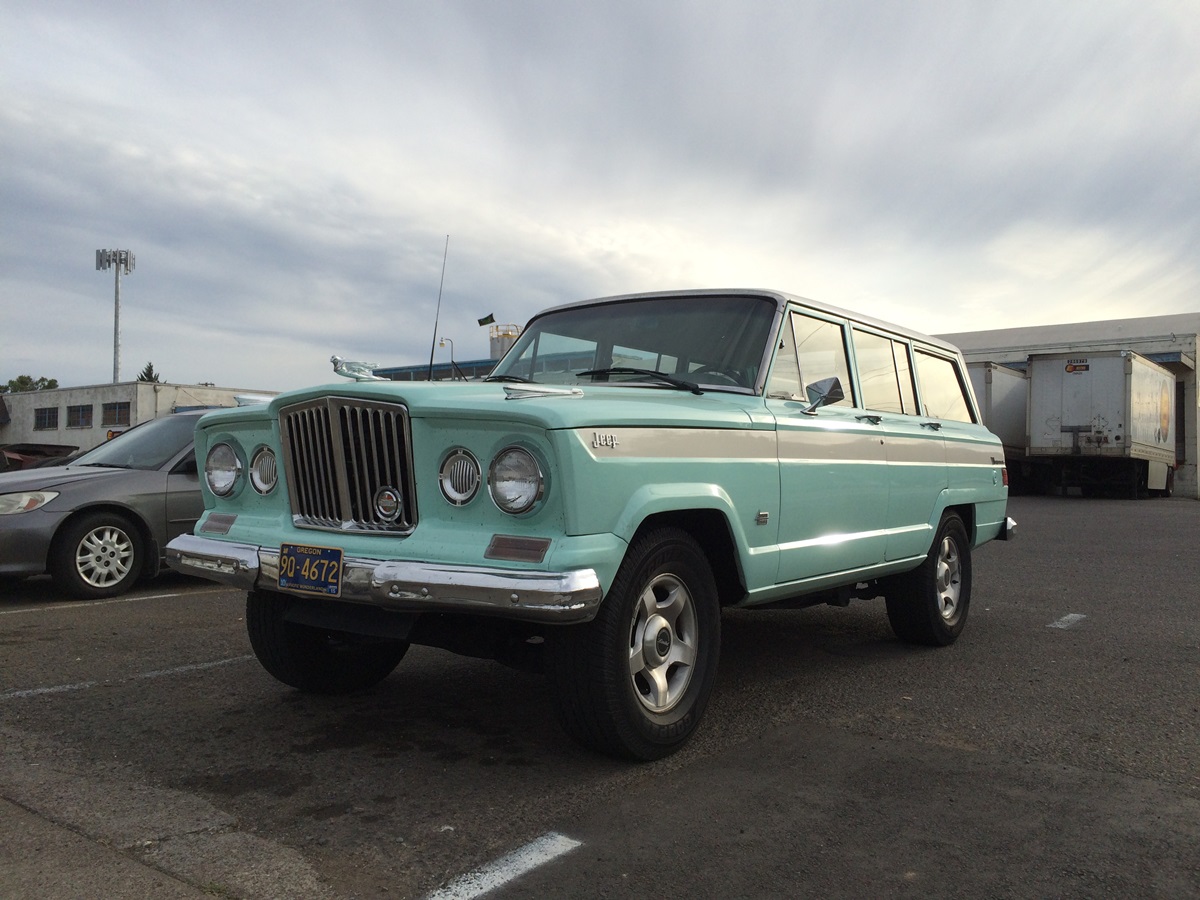 1963 Jeep wagoneer grille #2