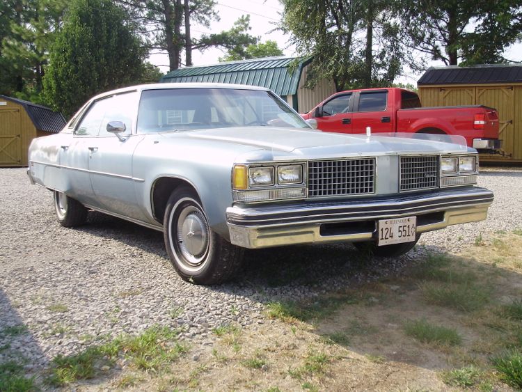 Curbside Classic: 1976 Oldsmobile Ninety-Eight – Orville Builds a House ...