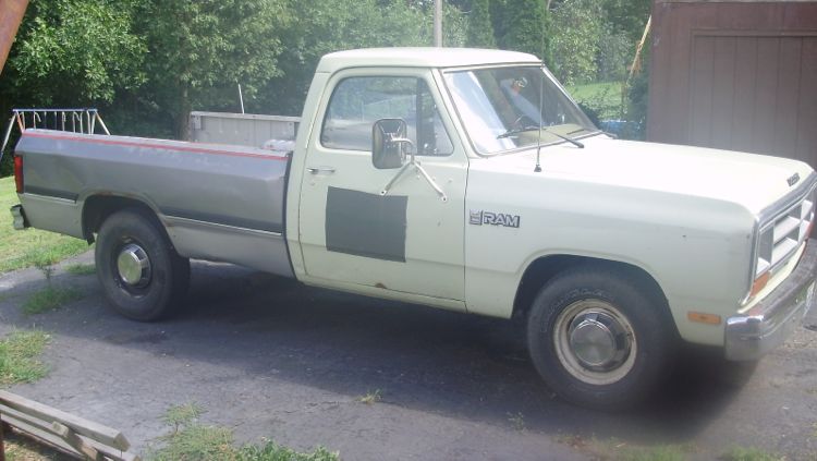 Curbside Beater: 1987 Dodge Ram 250 – The Best $400 I Ever Spent