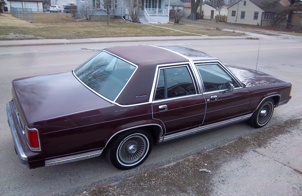 Curbside Classic: 1989 Ford LTD Crown Victoria - If It's Good Enough ...