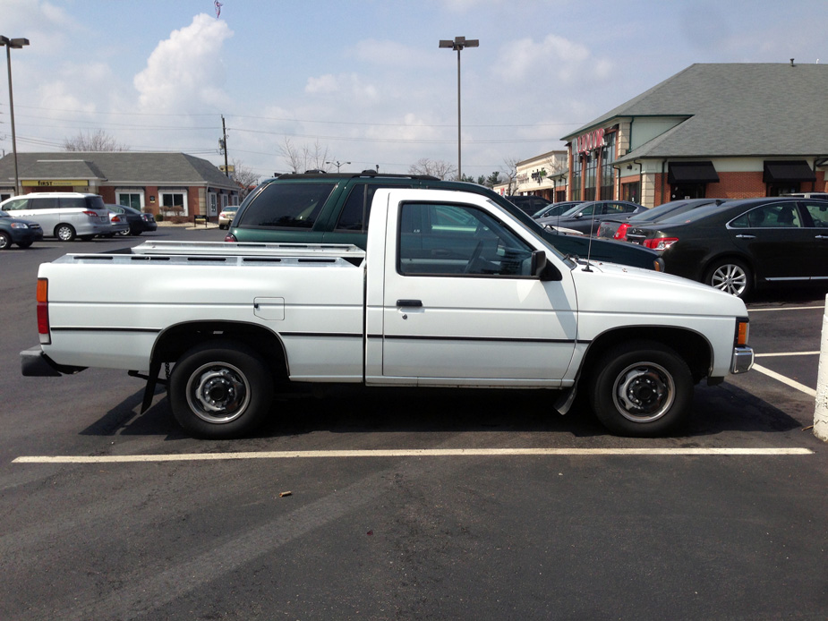 89 nissan pickup truck