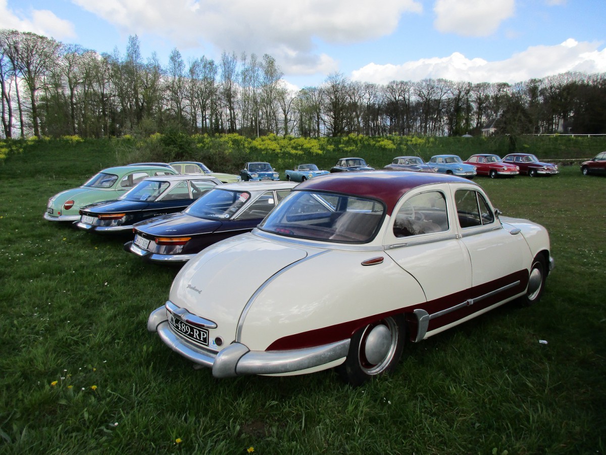 Car Show Classics: Dutch Panhard Automobile Club, Ready For Their 2016 ...