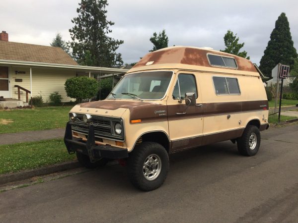 Neighborhood Outtake: Ford Econoline 4x4 Quadravan - Conversion Van x2 ...