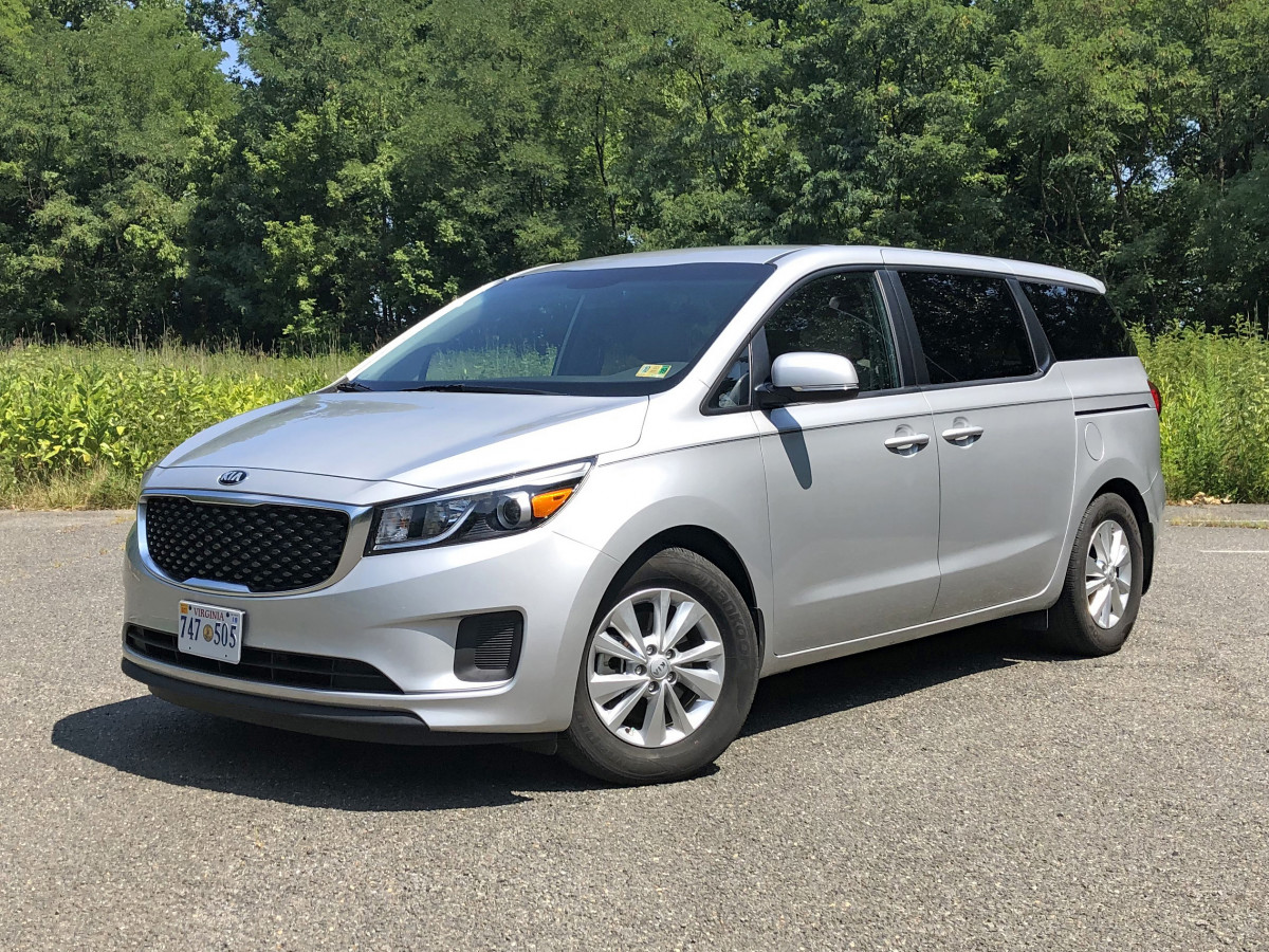 2018 Kia Sedona LX