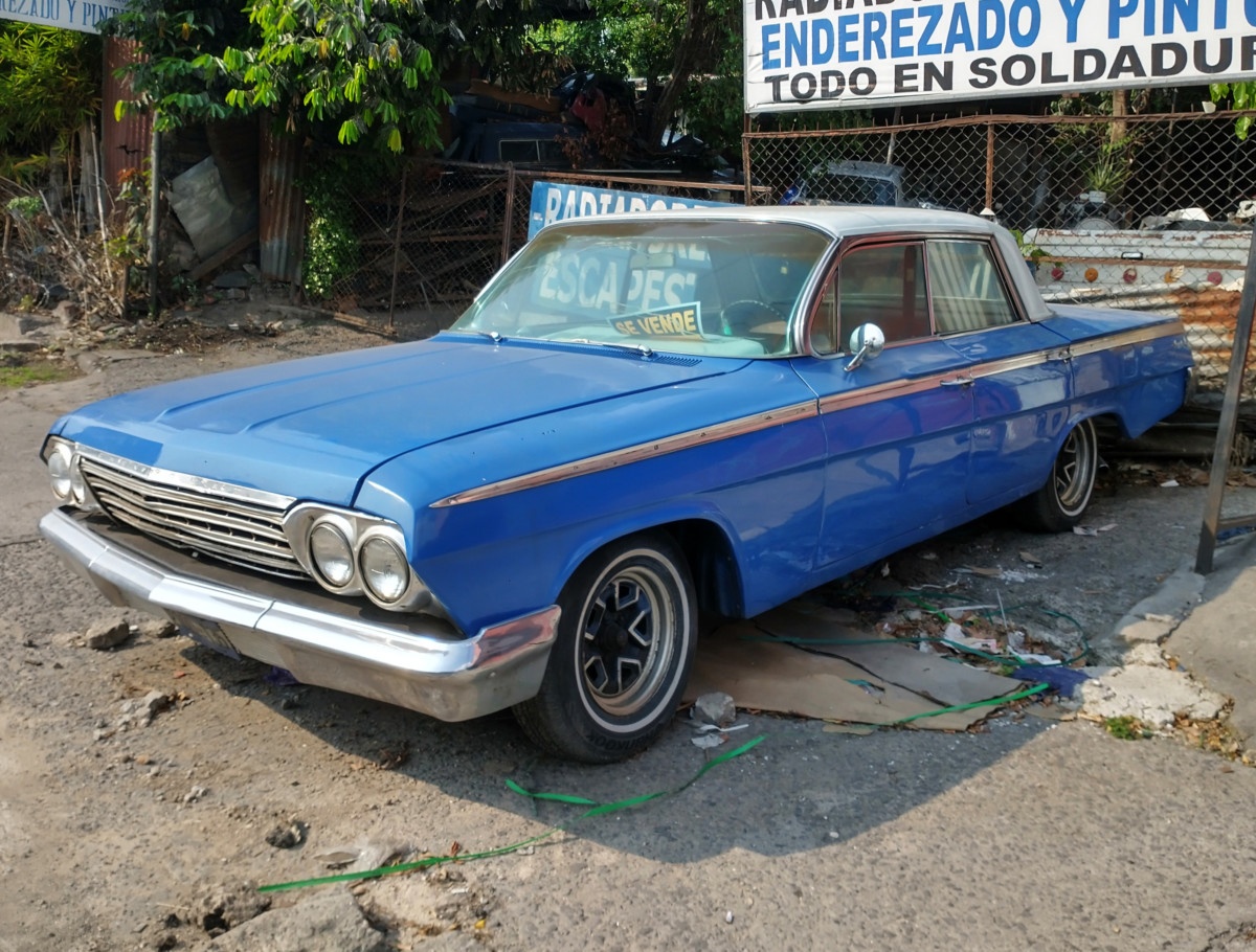 Curbside Classic: 1962 Chevrolet Impala Sport Sedan - When Full-Size Chevys  Roamed The Streets - Curbside Classic